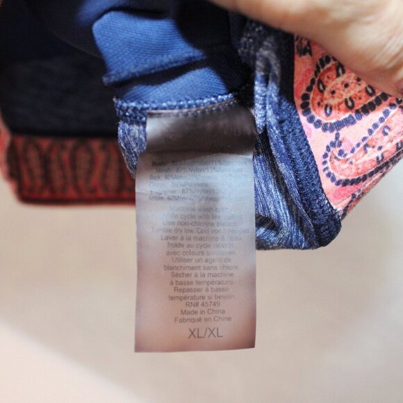 Nanette Lepore Activewear Sports Bra Top XL Navy Pink Geometric Print - Picture 6 of 7